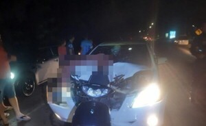 Huyó dos kilómetros con la víctima incrustada en el parabrisas