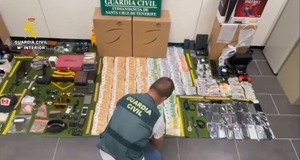 Desbaratan banda de “robamaletas” en España | 1000 Noticias