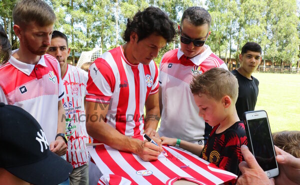 Versus / Haedo Valdez y su contundente reflexión sobre el fútbol paraguayo