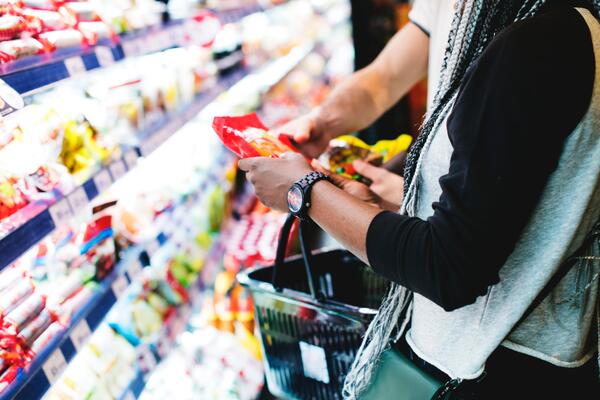 Noviembre y el misterioso declive cíclico de la confianza del consumidor paraguayo - MarketData