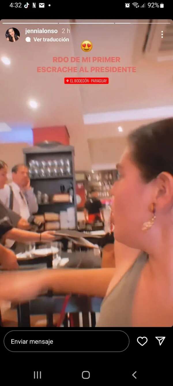 “¡No se toca la jubilación!”, le gritan a Santi en local gastronómico - Política - ABC Color