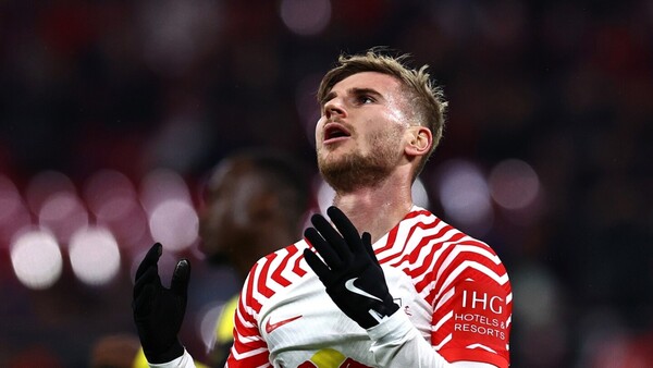 El Leipzig gana y presiona al líder de la Bundesliga