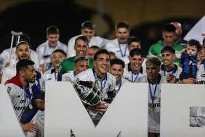 Liverpool, de Miguel Samudio, gana el Campeonato Uruguayo por primera vez en su historia - Fútbol Internacional - ABC Color