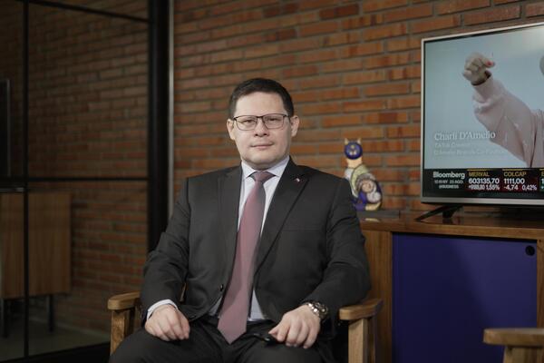 “El único camino para salir adelante es la formalización” - MarketData