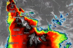Trágico temporal en Argentina se cobra vidas | 1000 Noticias