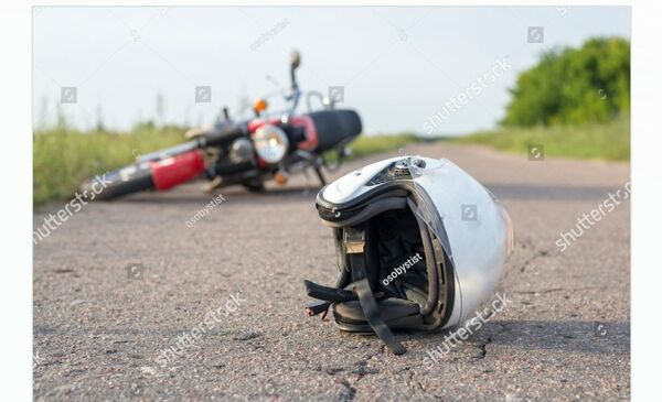 Tragedia en Arroyito: Dos Adolescentes Pierden la Vida en Choque de Motocicletas