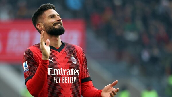 El Milan domina el 'Derbi de Berlusconi'