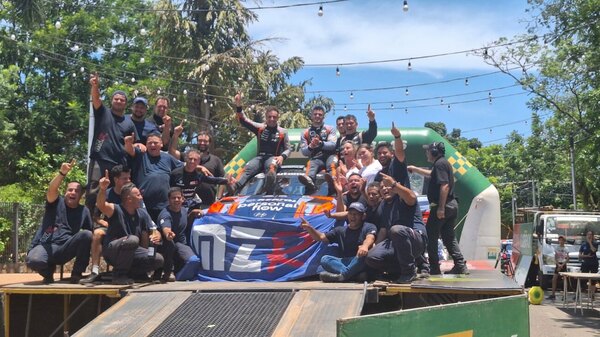 Versus / Fabrizio Zaldívar, nuevo monarca del rally paraguayo: "Cerramos un año perfecto"
