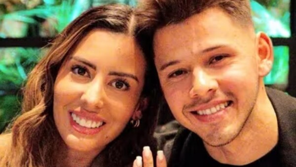 El "melli" Romero le propuso matrimonio a su amor'i en Turquía