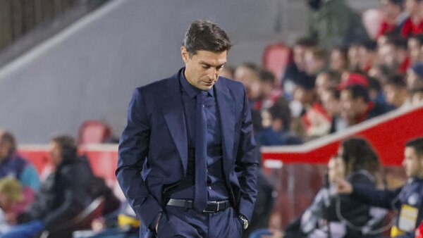 Diego Alonso, destituido por el Sevilla