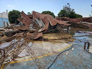 Diario HOY | Harán peritaje de tinglado que sufrió desplome en Caaguazú