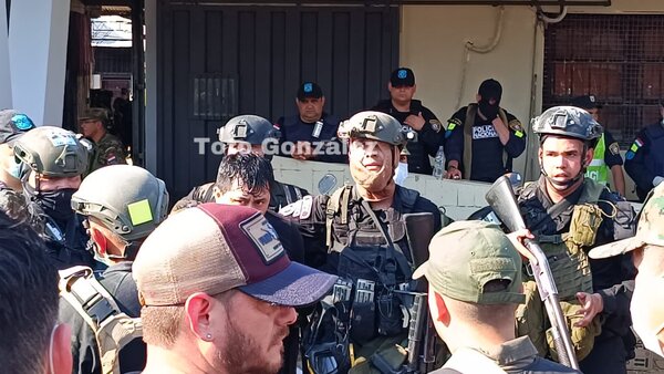 Diario HOY | Policía logra capturar a Armando Rotela y lo traslada a otra cárcel
