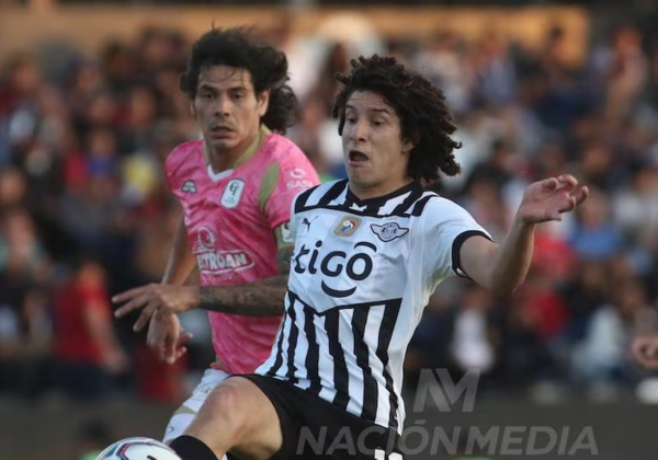Versus / Iván Franco se reintegra al bicampeón Libertad