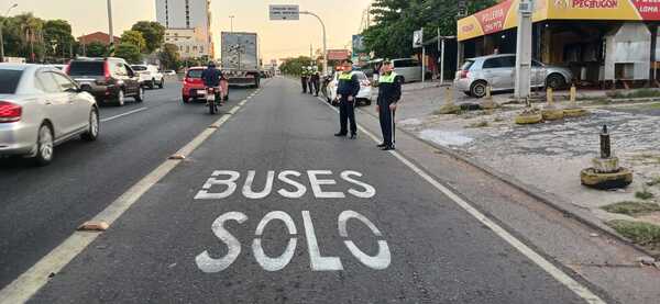 Desde este lunes, MOPC habilita carril exclusivo para buses - trece