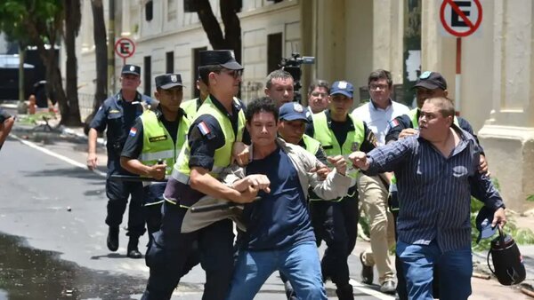 Duele Paraguay - El Independiente