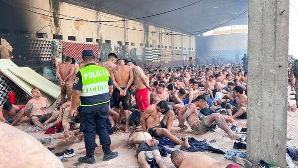 Confirman 6 fallecidos durante operativo en Tacumbú | 1000 Noticias