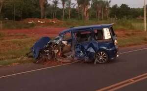 Choque de automóvil y una camioneta deja dos muertos en Caaguazú - Policiales - ABC Color