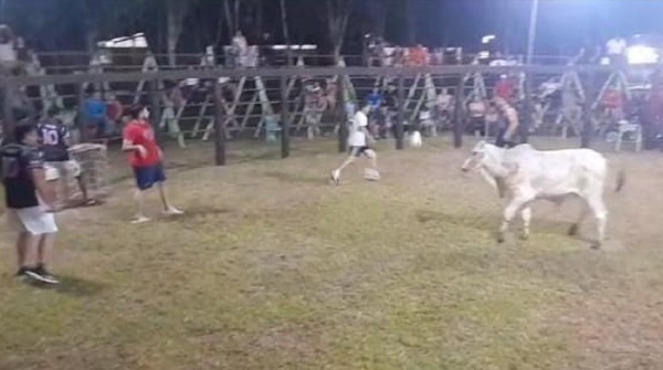 Apasionante torneo de Fútbol Boi realizado el fin de semana en la Aso de la Caballería Sanjosiana - Noticiero Paraguay