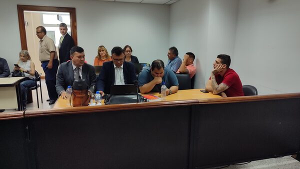 Caso Ronaldinho: condenan a 7 personas por facilitar documentos falsos - Megacadena - Diario Digital