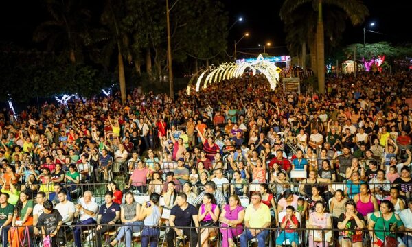 Más de 20.000 personas disfrutaron del show en vivo en la Villa Navideña