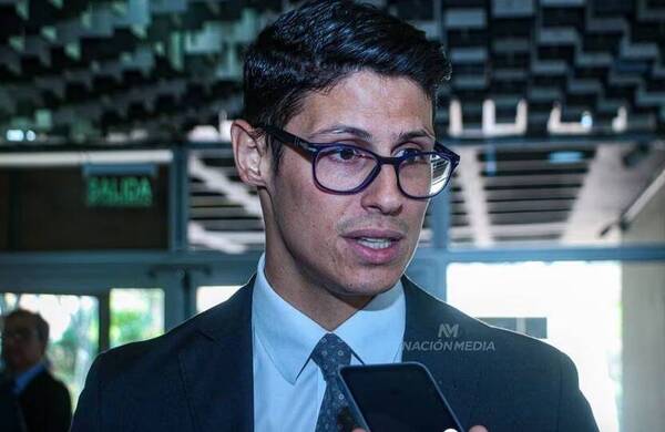 Joshua Abreu es nombrado como Superintendente de Valores
