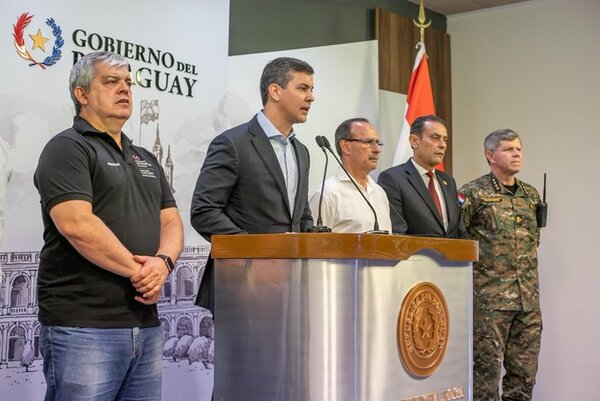 Santiago Peña sobre operativo en penal de Tacumbú: «Con firmeza y determinación, hemos realizado una operación histórica y sin precedentes» - San Lorenzo Hoy