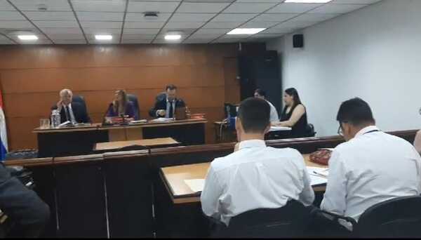 Condenan a implicados en caso documentos falsos de Ronaldinho | 1000 Noticias