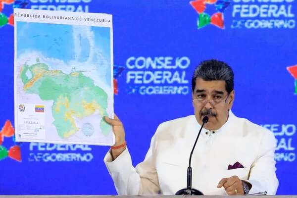 Maduro reitera su intención de "recuperar plenamente" el territorio disputado con Guyana - Mundo - ABC Color