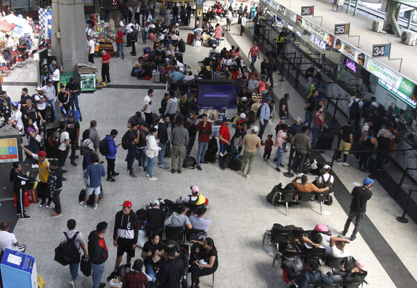 El transporte intermunicipal movilizará a doce millones de personas en diciembre en Colombia - MarketData