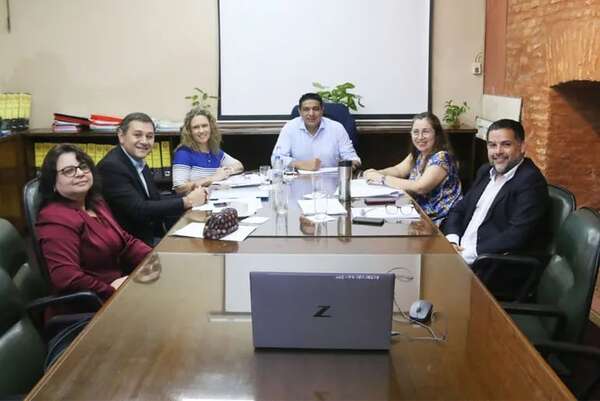 Diputados aprobaría ley que crea la carrera del agente penitenciario - Política - ABC Color