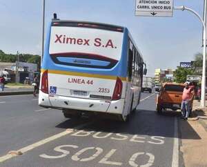 Transporte habilita carril exclusivo para buses sin control ni educación vial a los automovilistas  - Economía - ABC Color