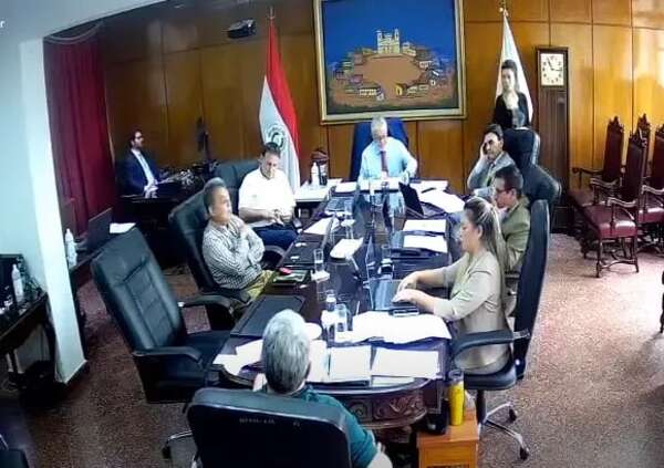 IPS: “somos unos inútiles”, admite consejero y reclama deficiente servicio de hemodiálisis - Nacionales - ABC Color