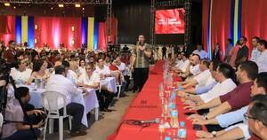 La Nación / Agasajo de seccionales luqueñas - OJO Galería