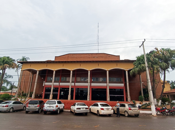 Intendente Cano despide el año sin pagar dieta a concejales opositores - La Clave