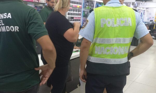 No cesan las estafas y coacciones a turistas en el microcentro de CDE – Diario TNPRESS