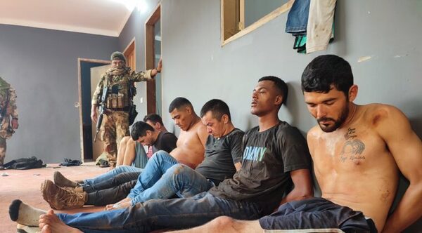 Nueve sanguinarios criminales abatidos y nueve detenidos
