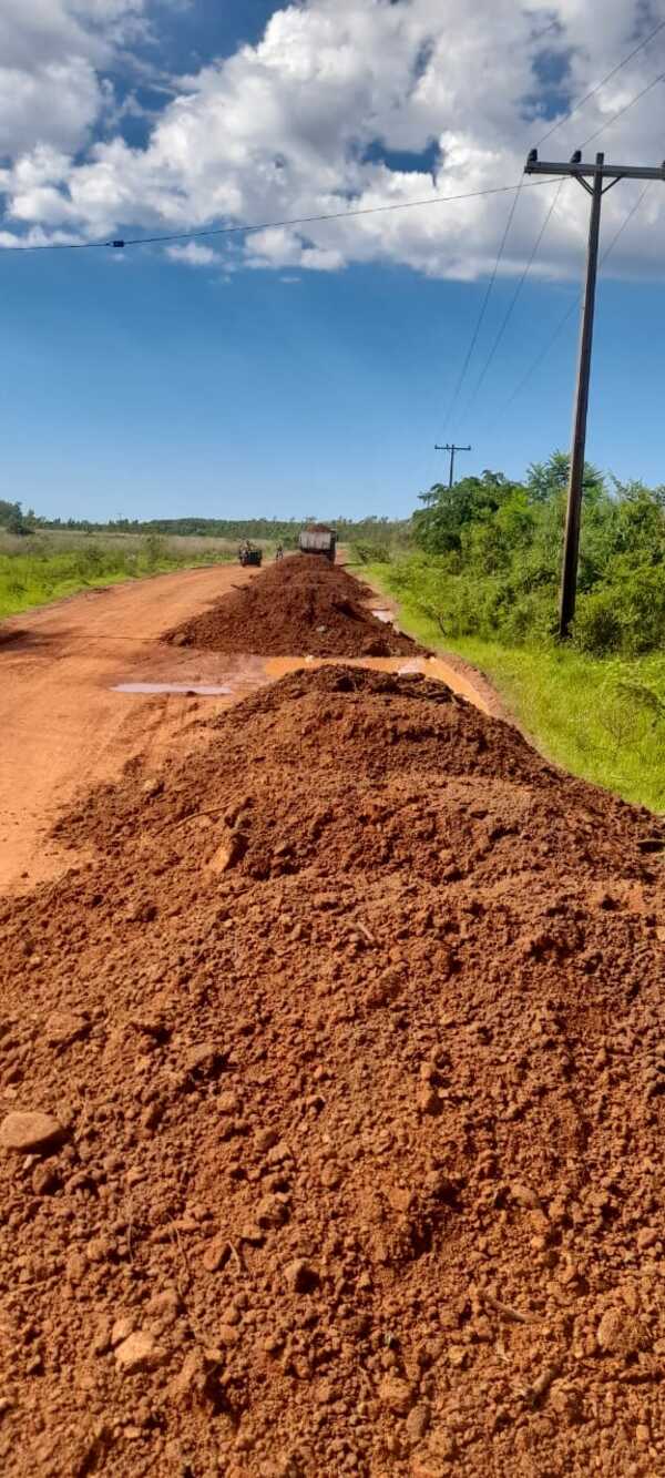 Diario HOY | Recuperan caminos rurales en Tobatí, Altos y Caacupé