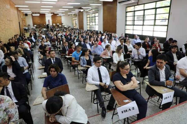 Investigarán denuncias sobre exámenes en Academia Diplomática - El Independiente