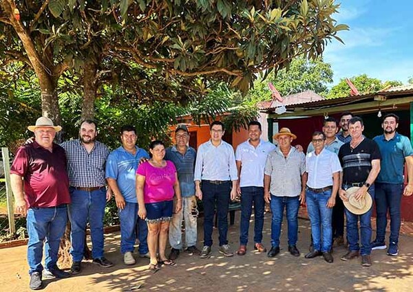 Gobernación de Alto Paraná y Fundación Tesãi marcan presencia en Ñacunday | DIARIO PRIMERA PLANA