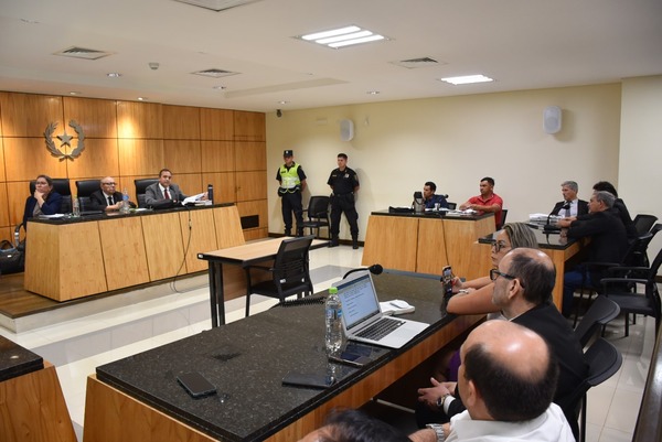 Condenan a Rafael "Mbururú" Esquivel e indígenas por violenta invasión en Alto Paraná