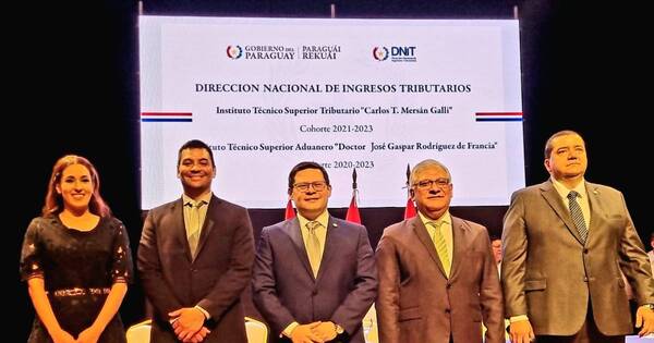 La Nación / DNIT celebra capacitación de funcionarios en gestión aduanera y tributaria