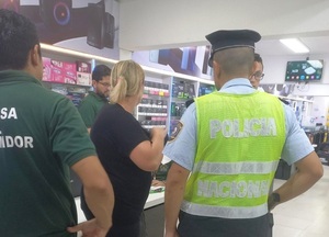 Diario HOY | Otro turista es víctima de avivados en CDE: le "vendieron"productos que no pidió