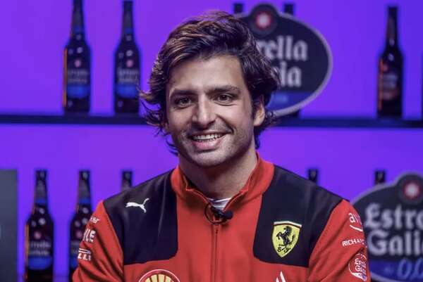Carlos Sainz: "Hay conversaciones para renovar, mi objetivo es seguir en Ferrari" - Automovilismo - ABC Color