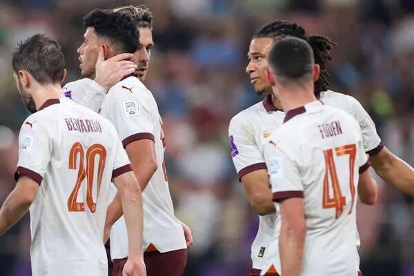 El Manchester City no falla y se cita en la final con el Fluminense de Marcelo - Fútbol Internacional - ABC Color