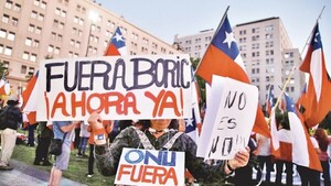 Chile se enfoca en reforma fiscal tras fracaso constitucional
