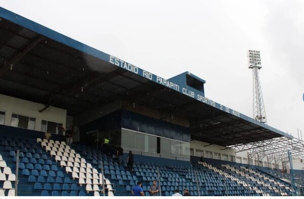 Representantes de la APF inspeccionaron el estadio “Río Parapití”