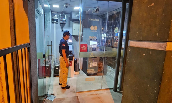 El BNF reemplaza cajeros automáticos que manchan billetes por error