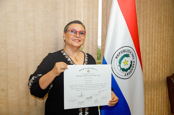 Lizza Bogado ganó el Premio Nacional de Música 2023 - El Independiente