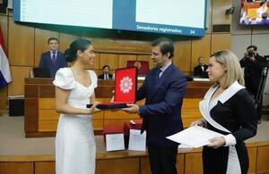 En Cámara de Senadores homenajearon a la actriz Majo Cabrera
