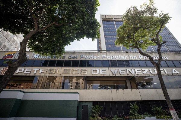 La estatal venezolana Pdvsa y una refinería de Curazao reactivarán las relaciones comerciales - MarketData